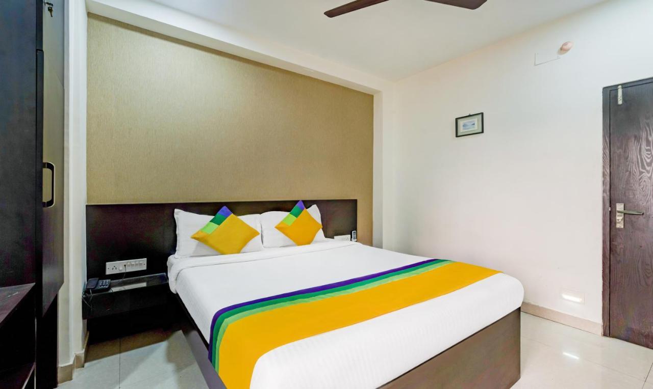 Itsy Hotels Neeranand Plaza 콜카타 외부 사진