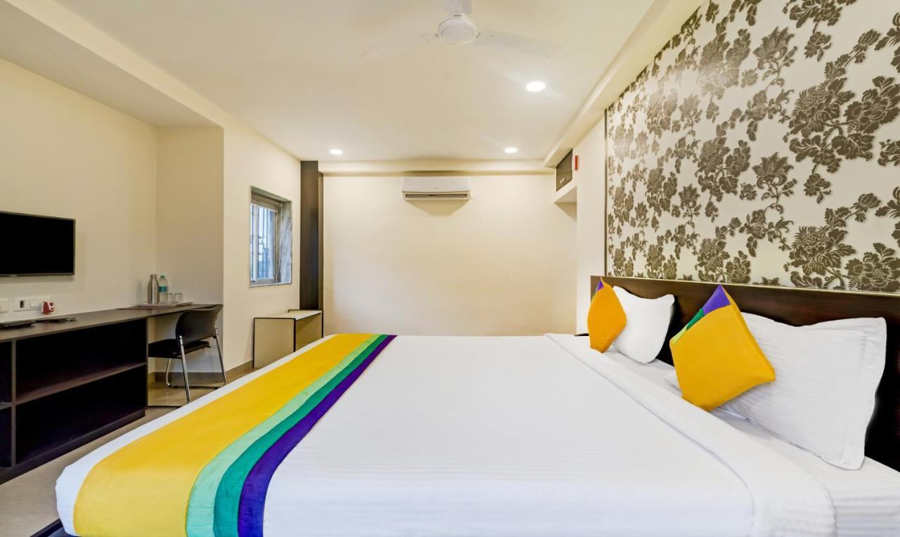 Itsy Hotels Neeranand Plaza 콜카타 외부 사진