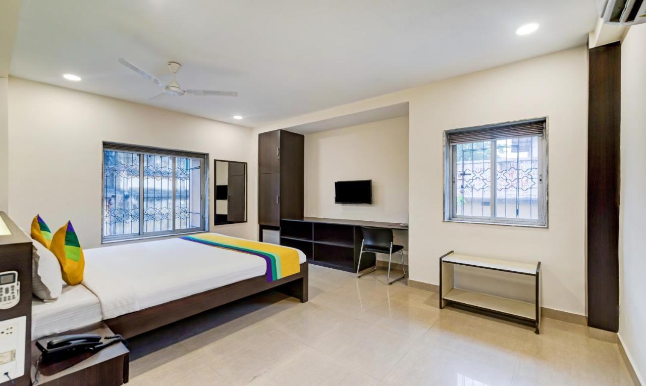 Itsy Hotels Neeranand Plaza 콜카타 외부 사진